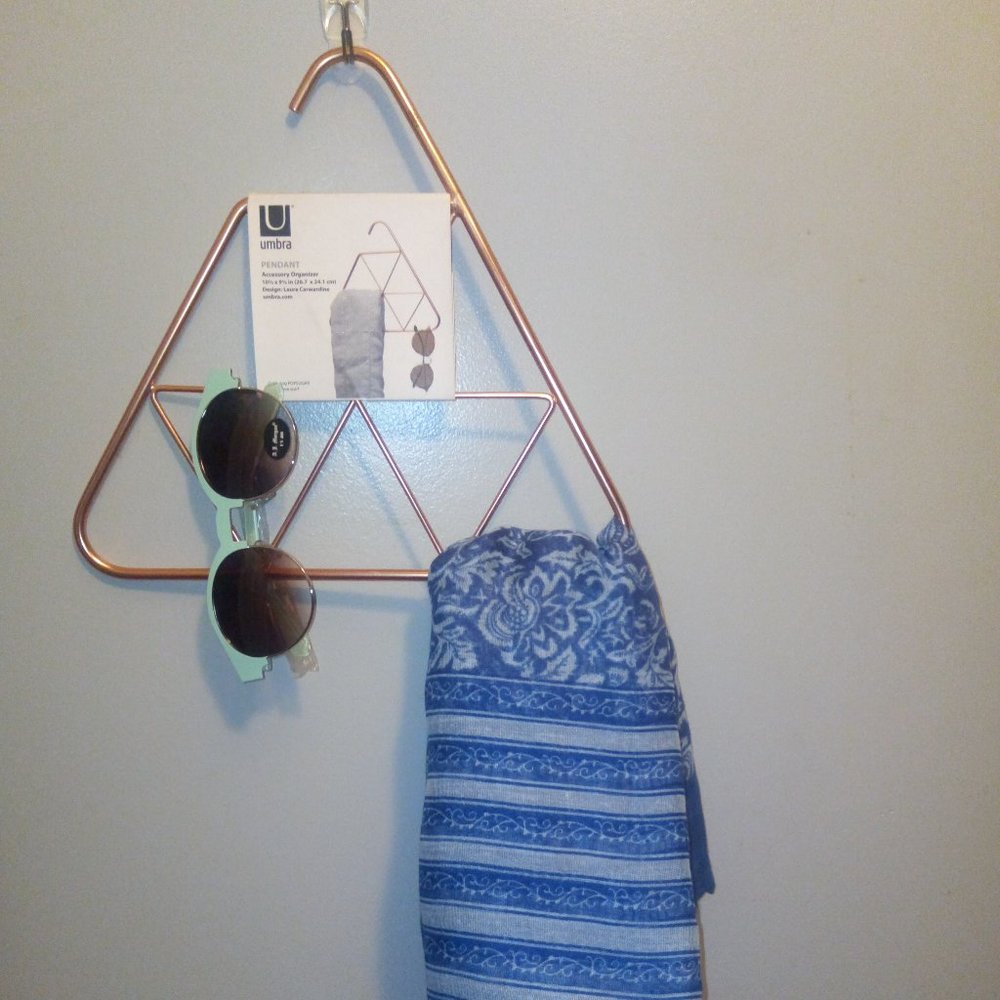 Umbra Pendant Accessory Organizer / Hanger NWT with Bonus